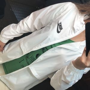 Nike windbreaker